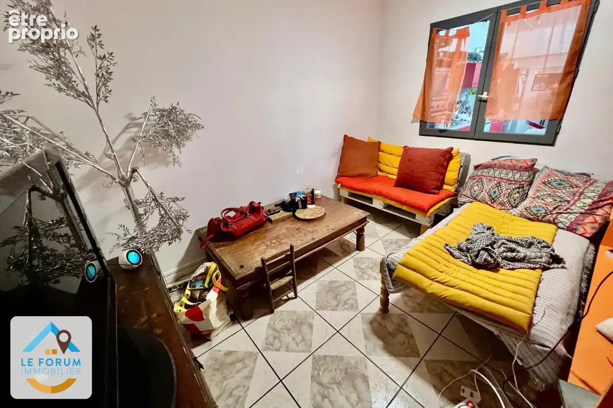 Saint pierre 97410 - villa f4 lumineuse + studio bis - proche des commodités - secteur facile d'accès - photo 5
