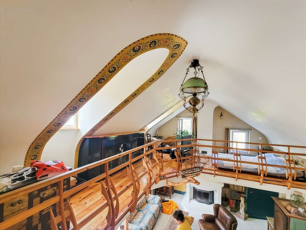 ILE DE GROIX - Domaine 9600m2, 2 habitations. Maison de154m2 sortie d'un livre d'aventure! - photo 19