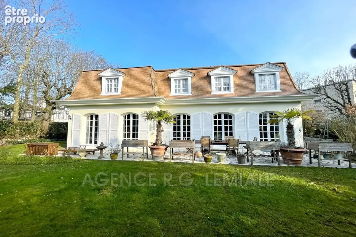 Maison 15 pièces 225 m² à vendre à Maisons-Laffitte (78600) - photo 4