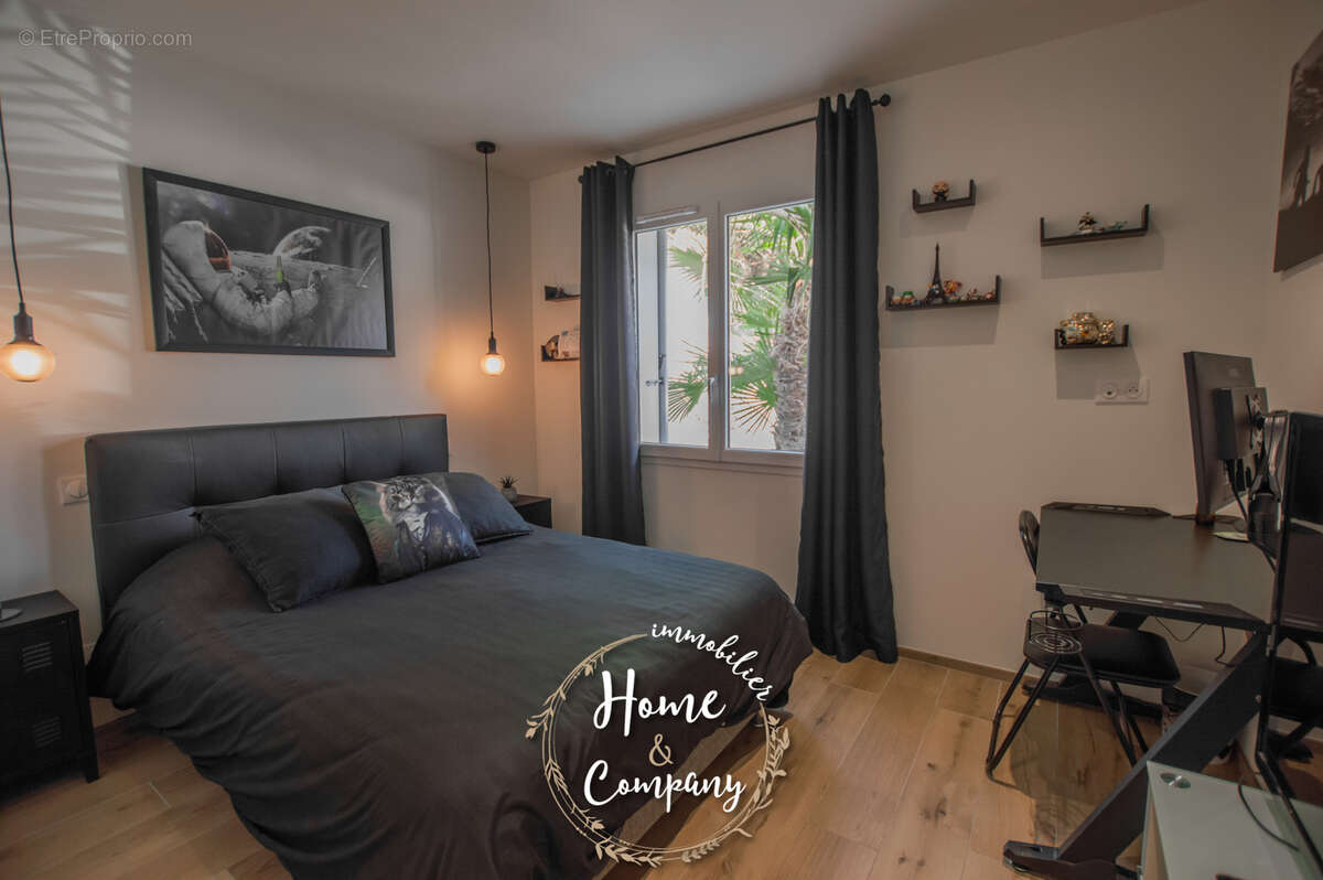 Maison à MORNAC-SUR-SEUDRE