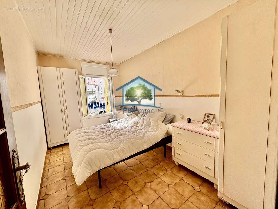 Appartement à MARSEILLE-15E