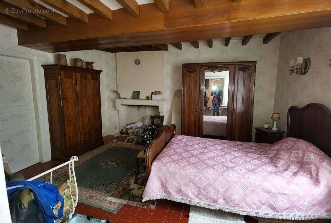 Maison à BRINON-SUR-BEUVRON