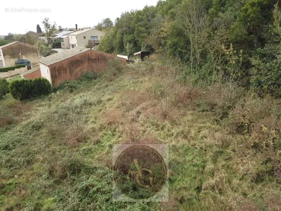 Terrain à CASTELNAUDARY