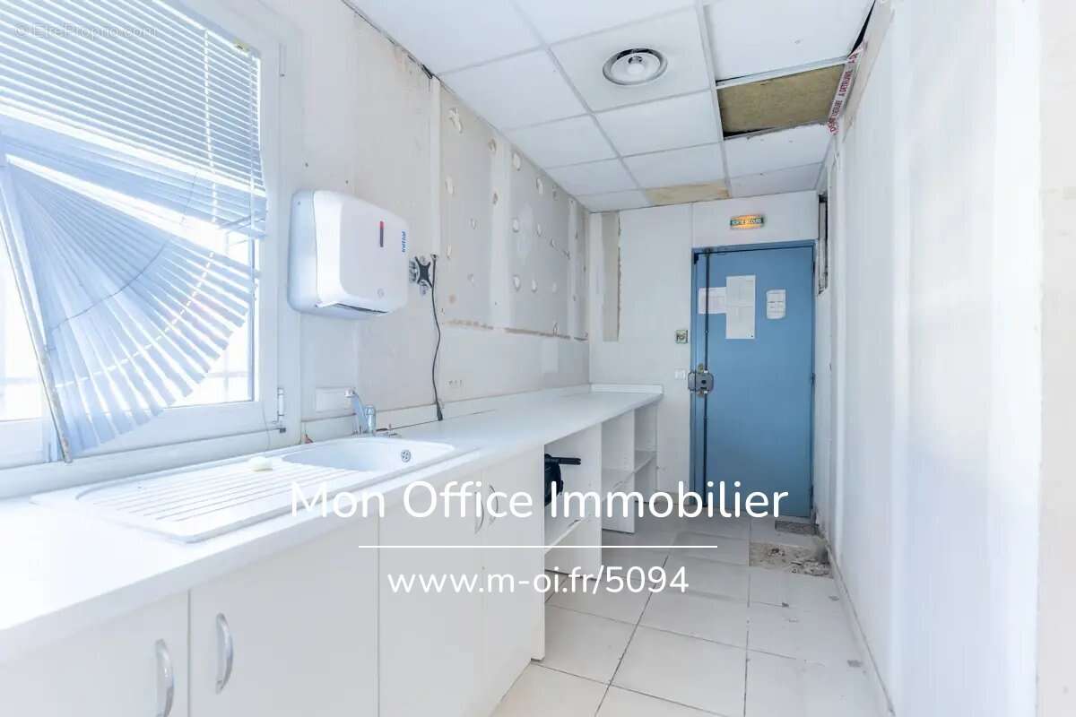 Commerce à MARSEILLE-4E