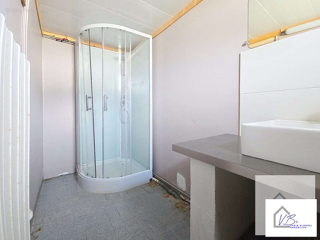 Maison à LA FRENAYE