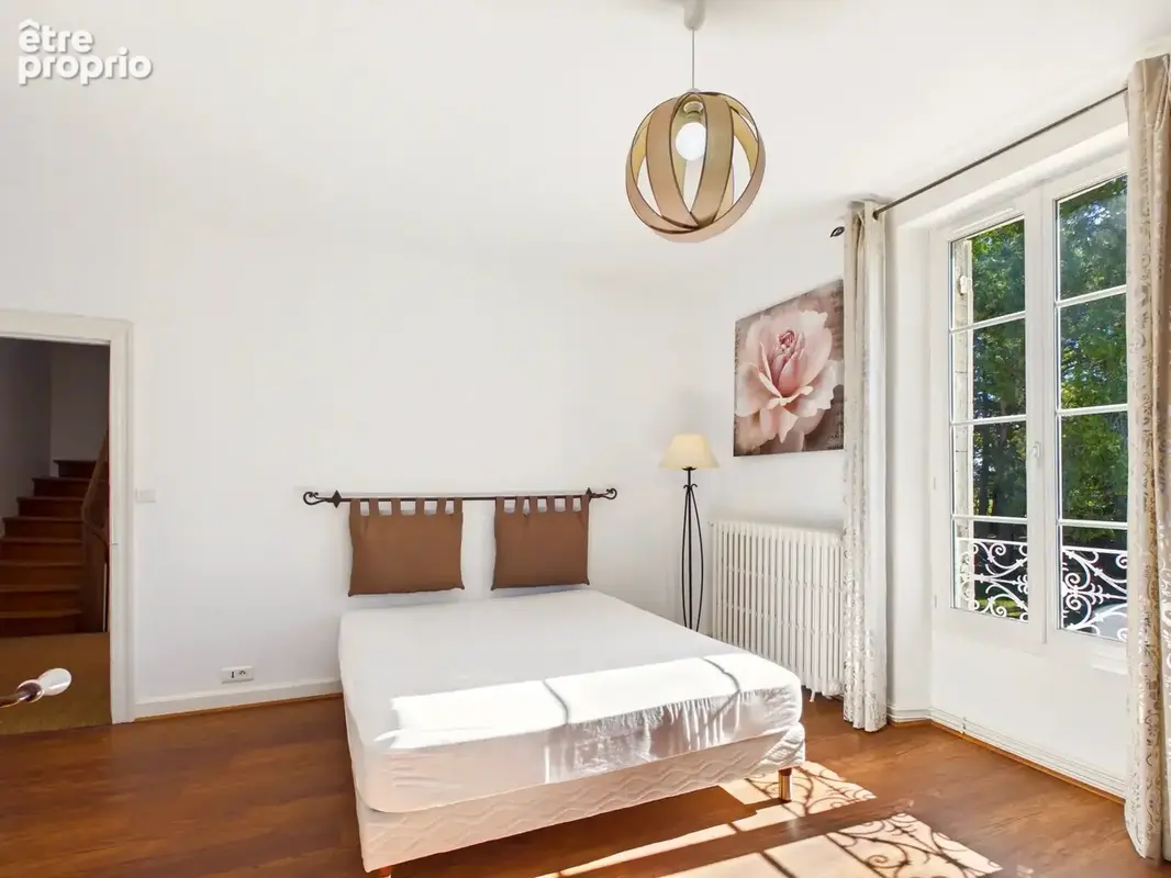 Élégante maison de maître, seconde maison périgourdine et dépendances sur près de 2,5 hectares de parc arboré - photo 8