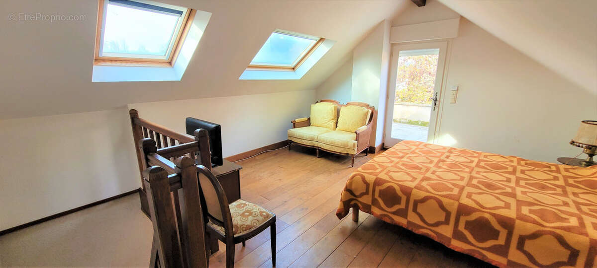 Maison à LAILLY-EN-VAL