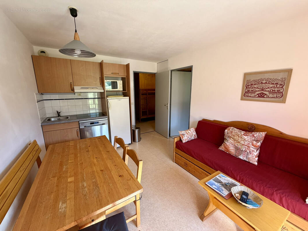 Appartement à ALBIEZ-MONTROND