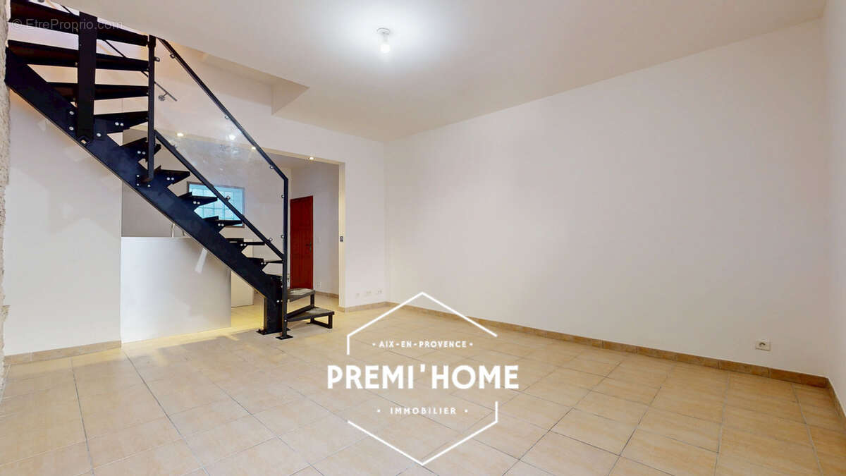 Appartement à ROUSSET