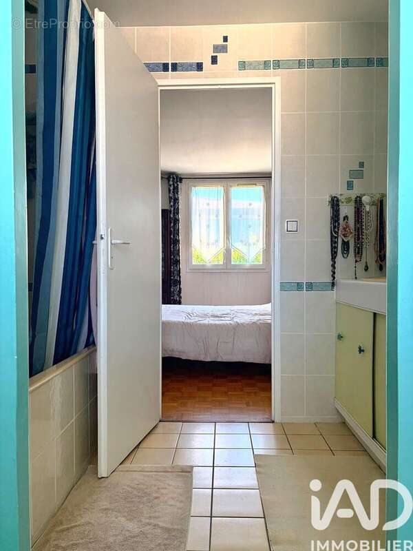 Photo 9 - Maison à VAUREAL