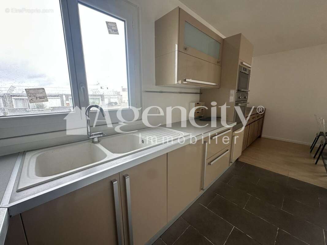 Appartement à CHAMPS-SUR-MARNE