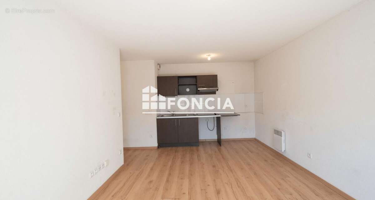 Appartement à MONTELIMAR