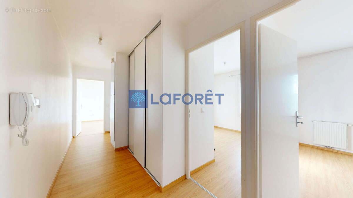 Appartement à ATHIS-MONS