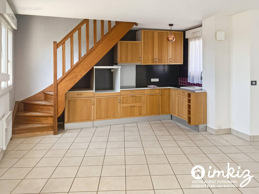 Appartement à PONTAULT-COMBAULT