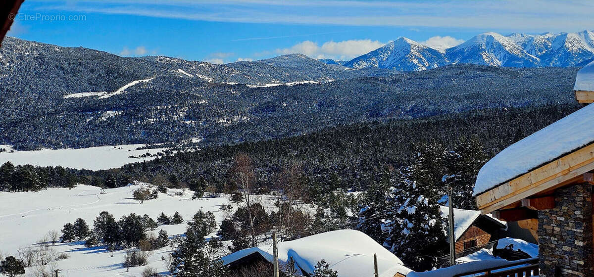 Maison à LES ANGLES