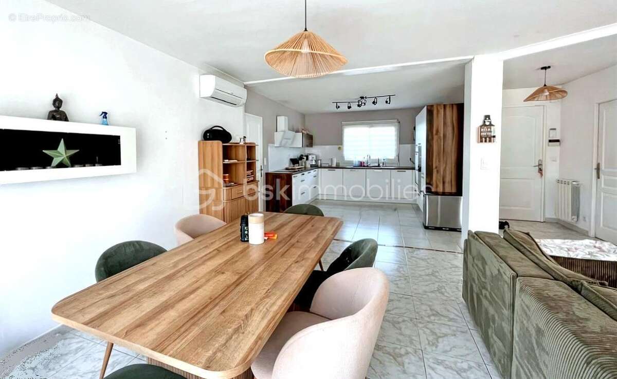 Maison à LE CAILAR