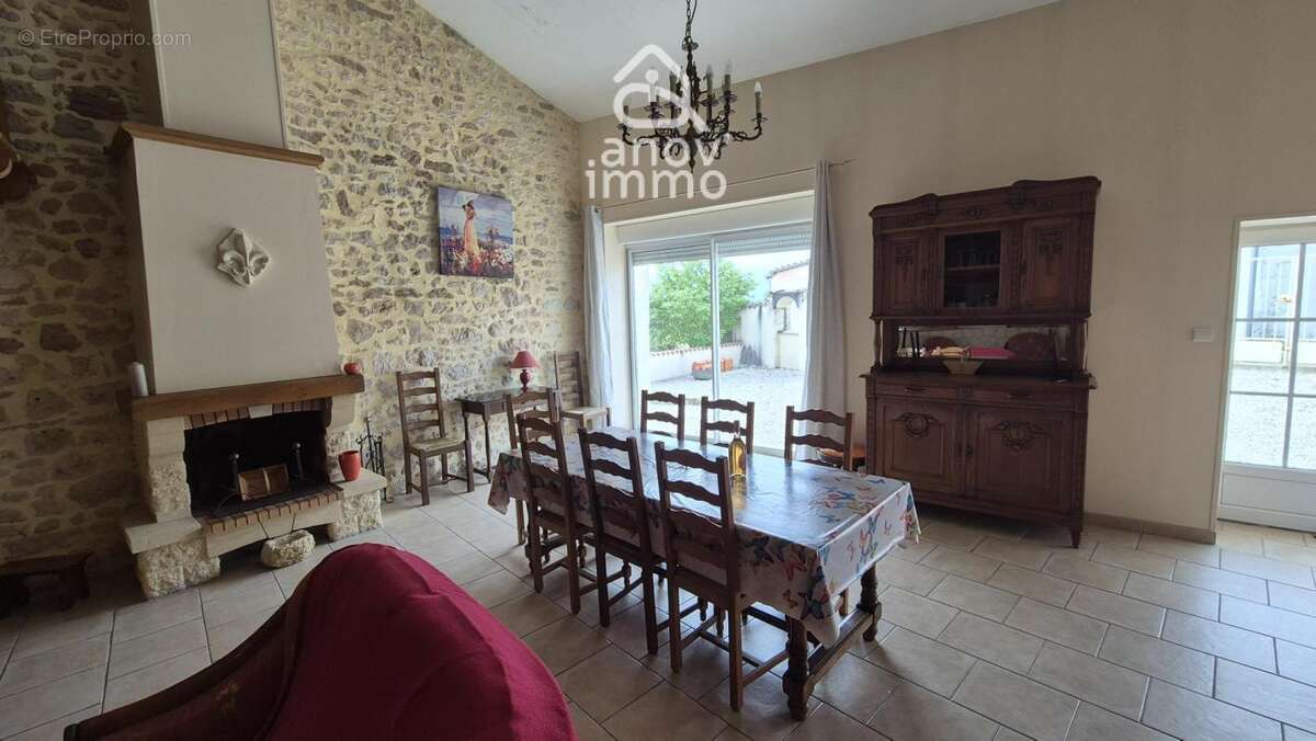 Grande maison familiale de plus de 150 m2 avec terrasse et j - photo 4