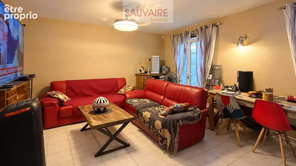Photo Maison à Saint-Laurent-De-La-Salanque au prix de 245 000€