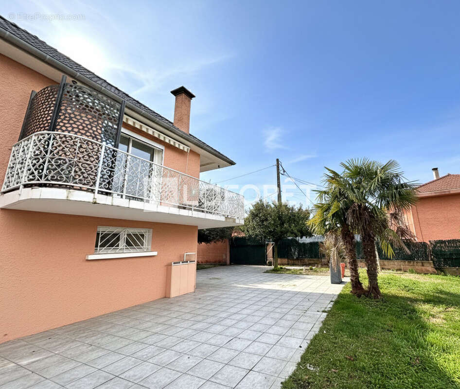 Maison à TERNAY