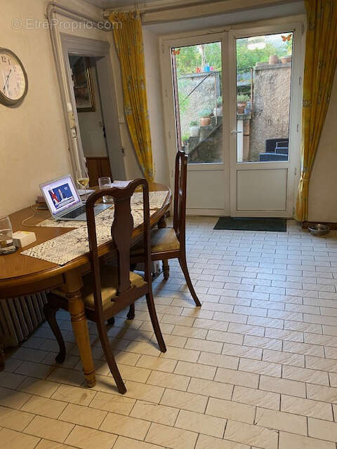 Maison à BELLAC