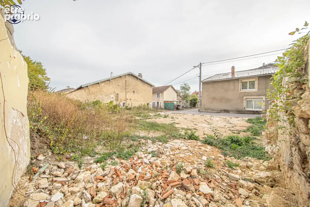 Terrain constructible d’une superficie d’environ 533 m2, situé à seulement 7 minutes de Saint-Mihiel - photo 5
