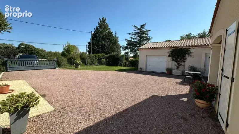 Maison de plain-pied à vendre 4 pièces BERGERAC (24) - terrain 2184 m2 - piscine - photo 17