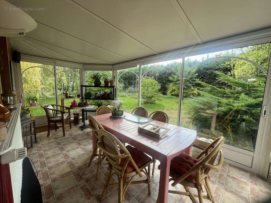 Maison à CLERE-LES-PINS