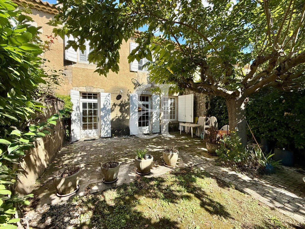Maison à SAINT-REMY-DE-PROVENCE