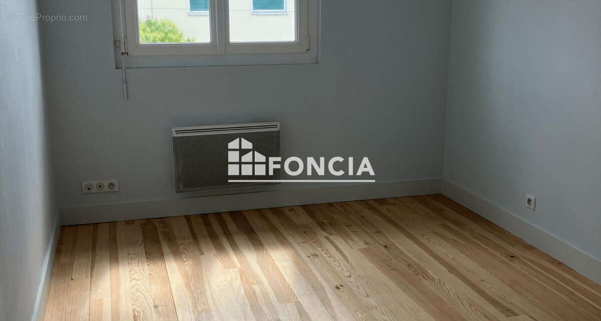 Proximité commerces - photo 8