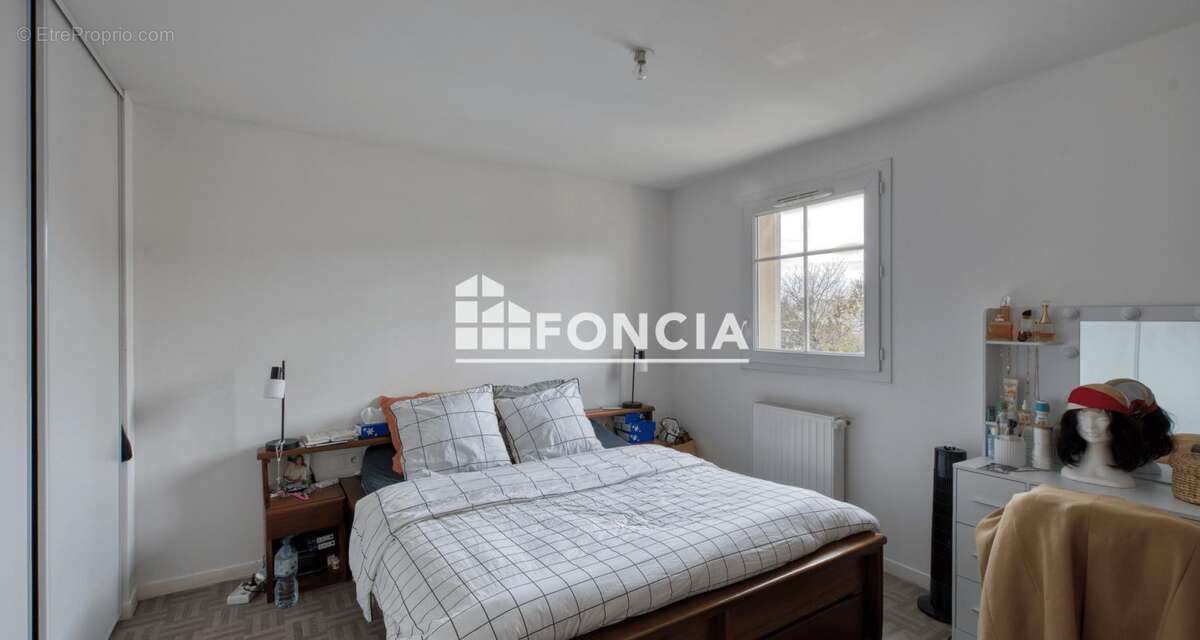 Maison à TONNAY-CHARENTE