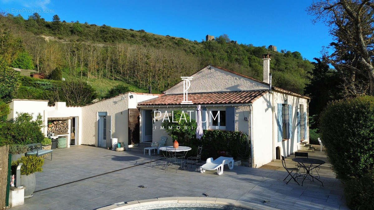 Maison à SAINT-MAIME
