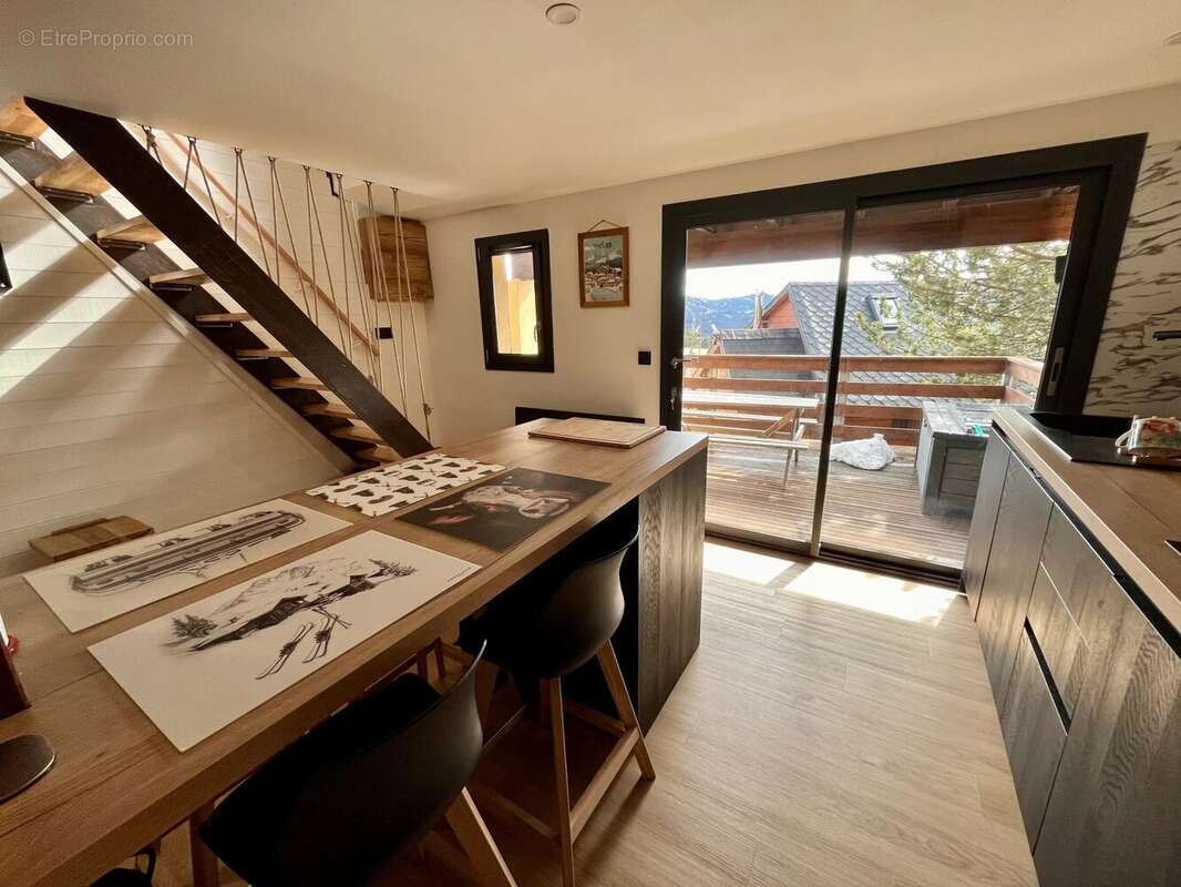 Maison à LES ANGLES