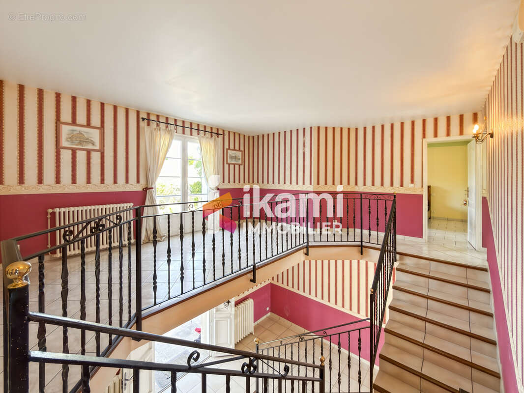 Maison 8 pièces de 212 m2 à Saligny 89100 - photo 11