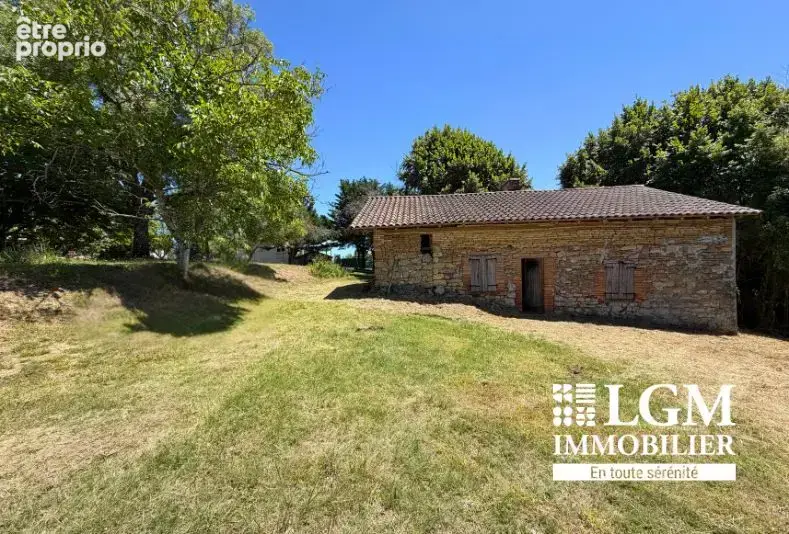L'Honor-de-Cos - batisse avec fort potentiel sur terrain de 9 674 m² - photo 8