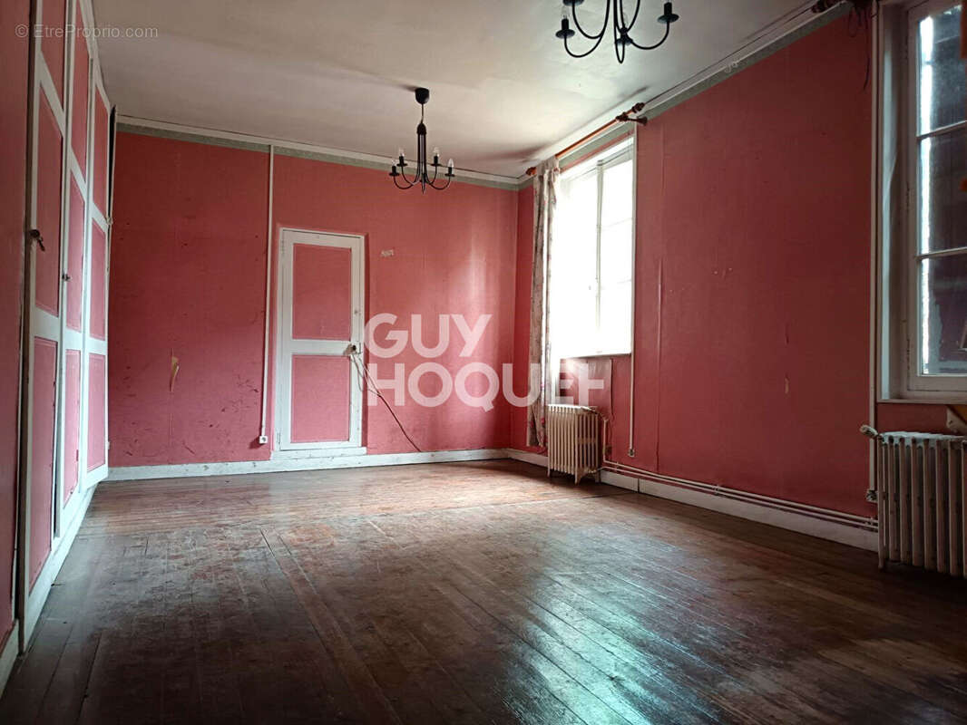 Maison à NONANCOURT