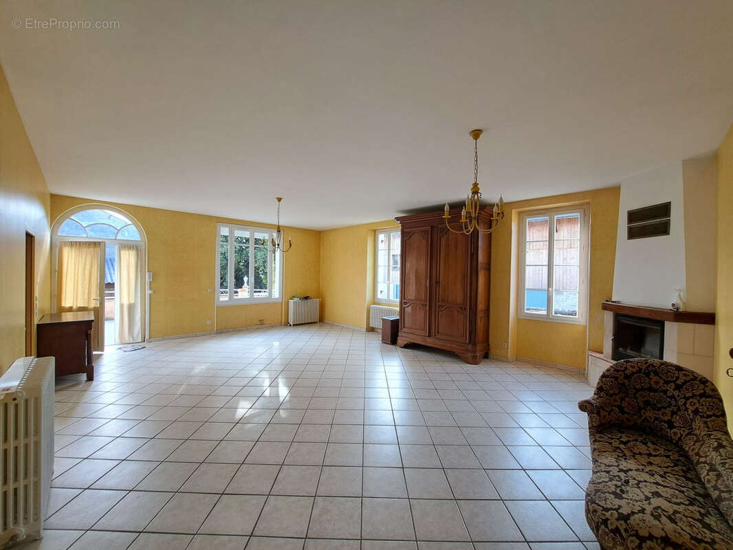 Maison à SAINT-MACAIRE