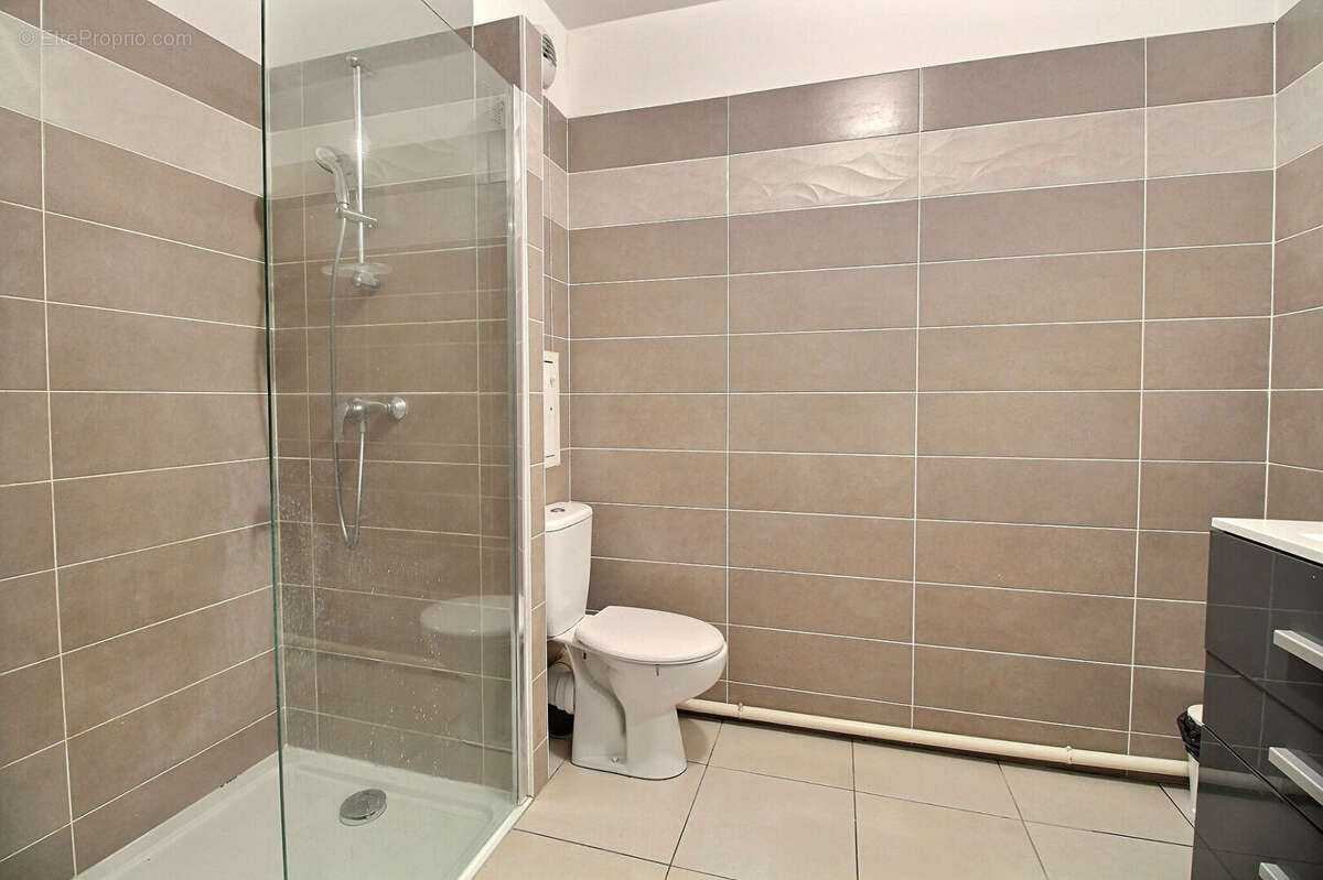 Appartement à COLOMBES