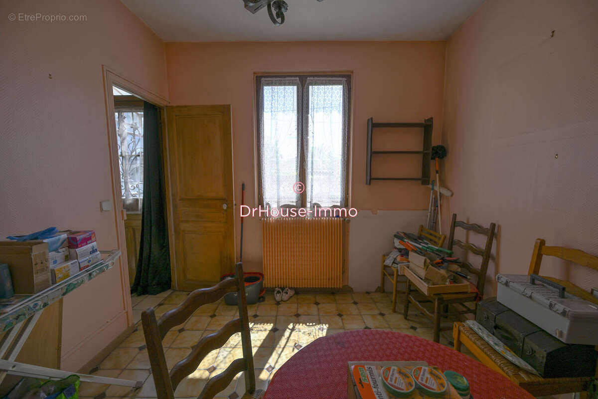 Maison à EZANVILLE