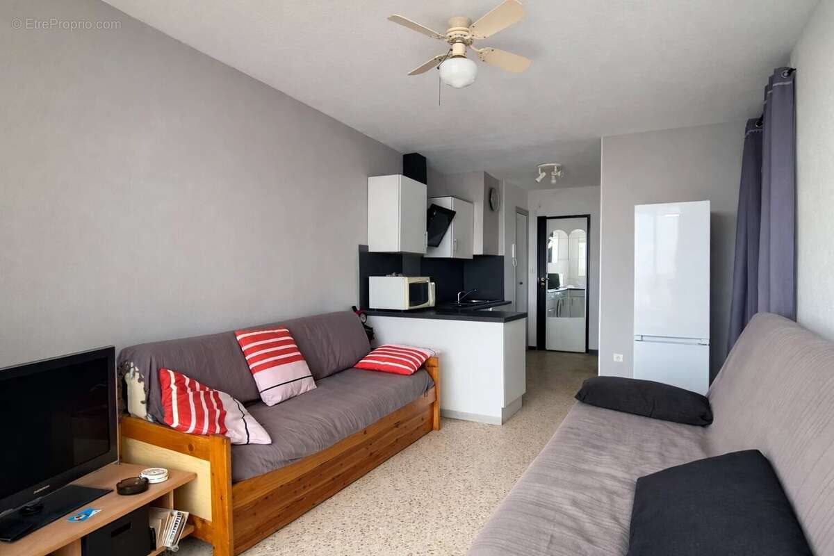 Appartement à MAUGUIO