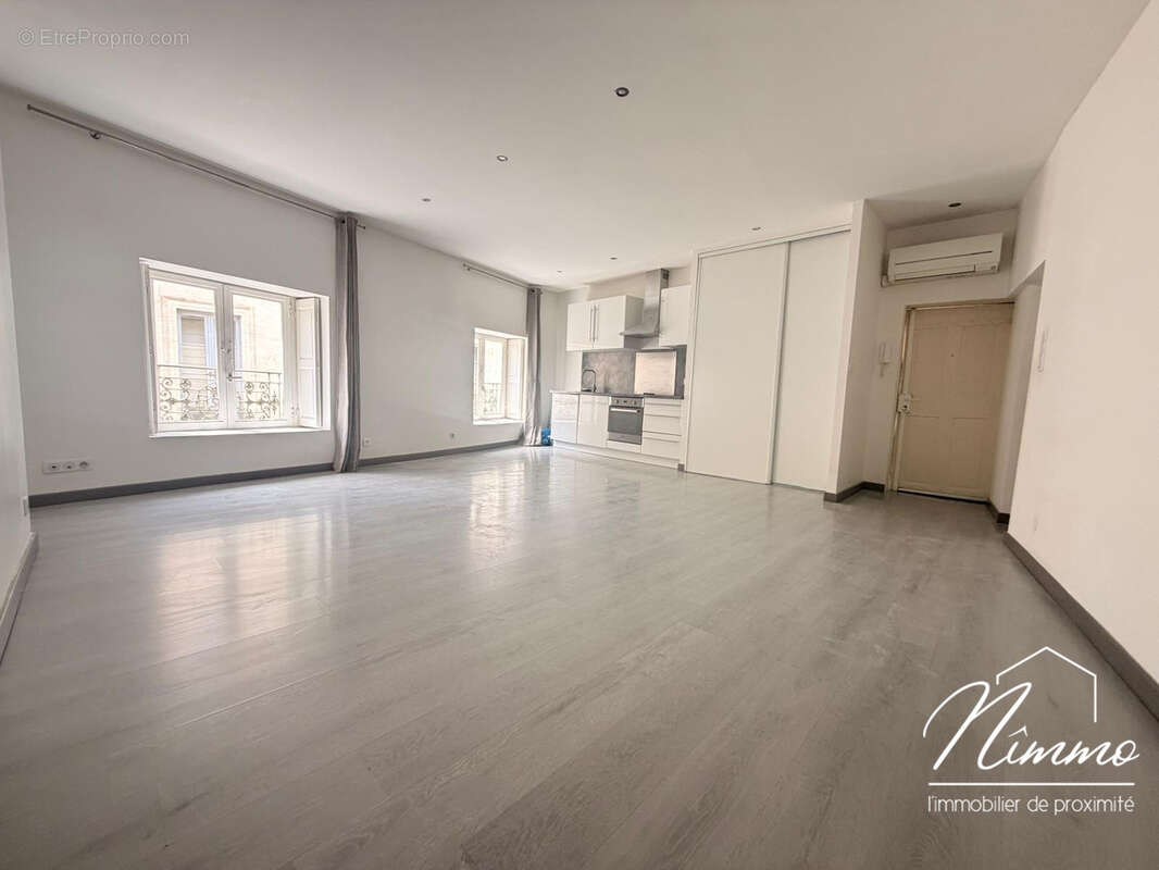 Appartement à NIMES