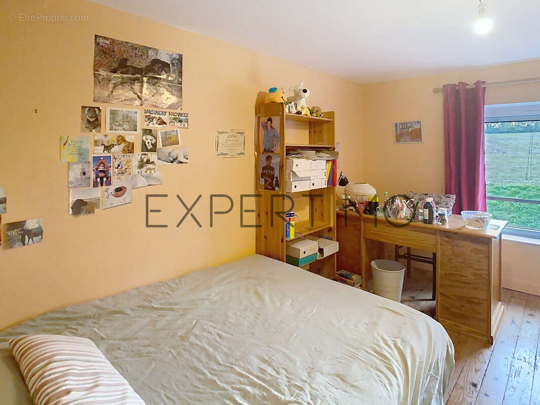 Maison à MONTS-EN-BESSIN