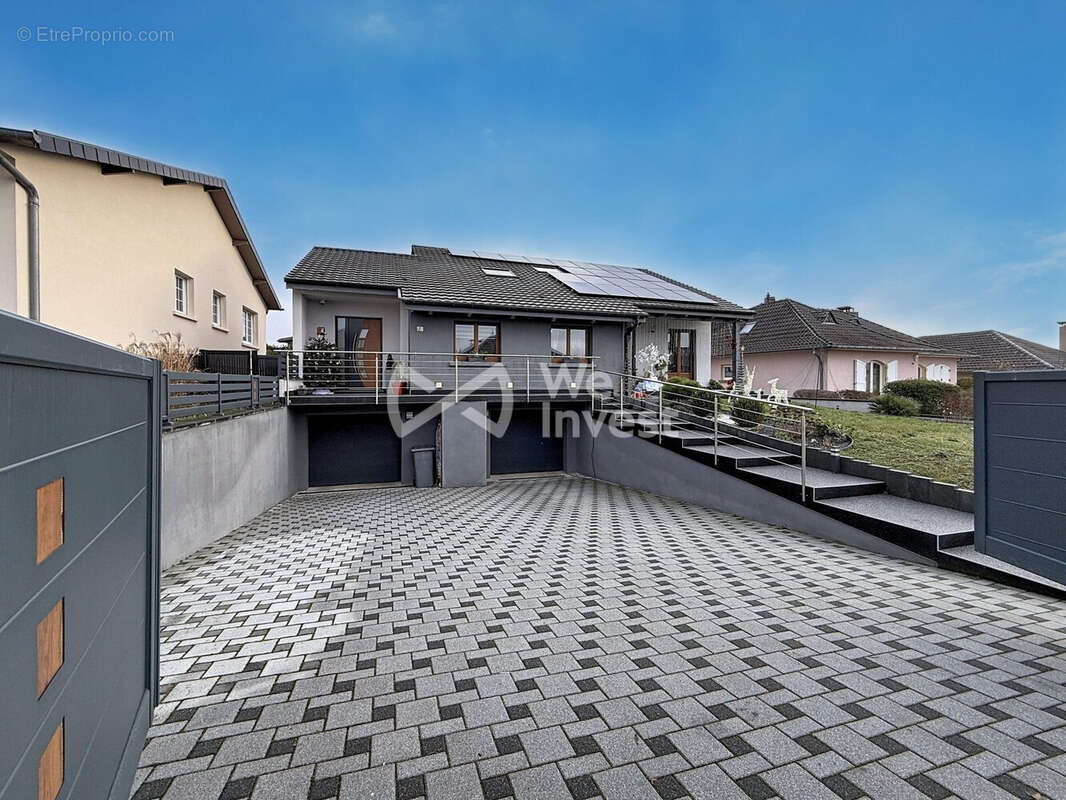 Maison à HETTANGE-GRANDE