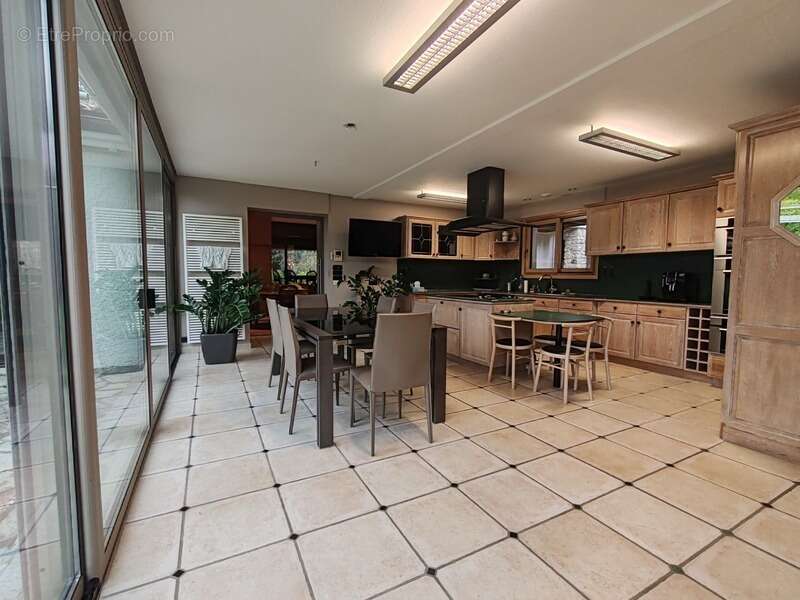 Propriete à vendre 12 pièces L'OIE (85) - photo 18