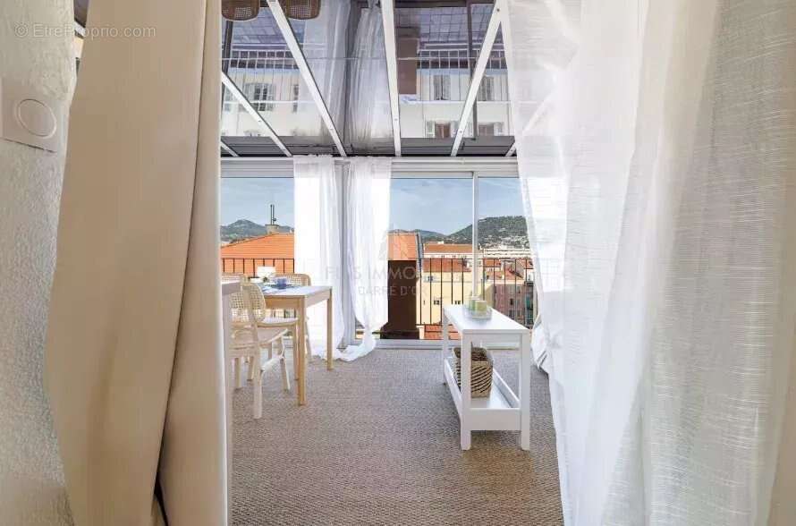 Appartement à NICE