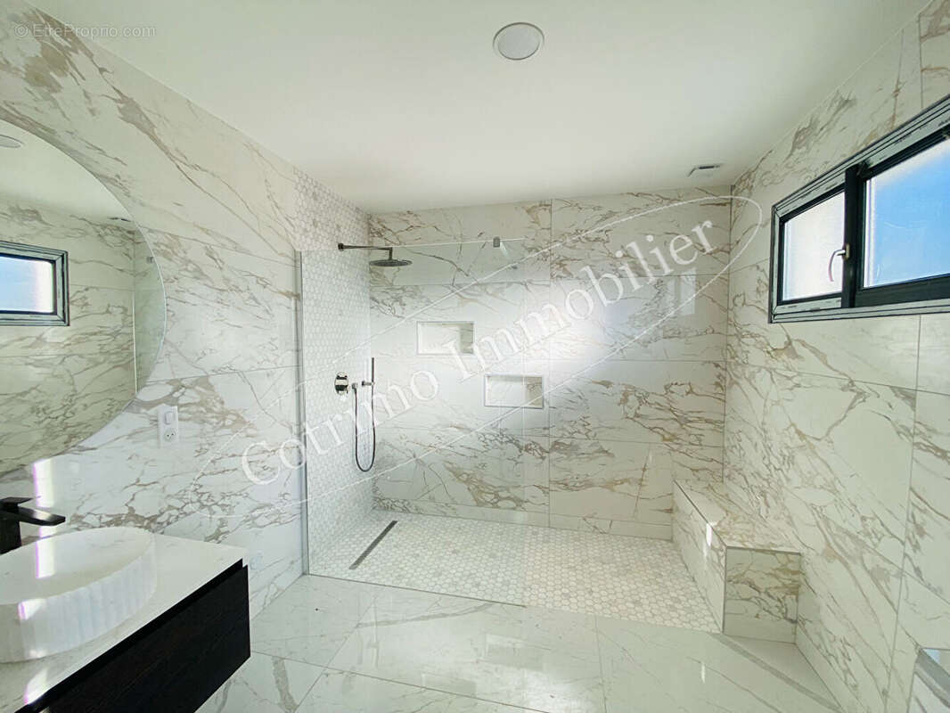 Maison à SAINT-PRIEST