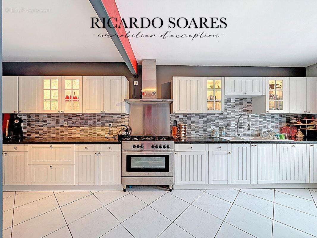 Maison à PONT-SAINTE-MAXENCE