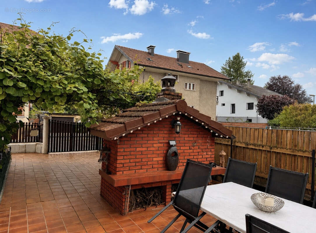Appartement à MEYTHET