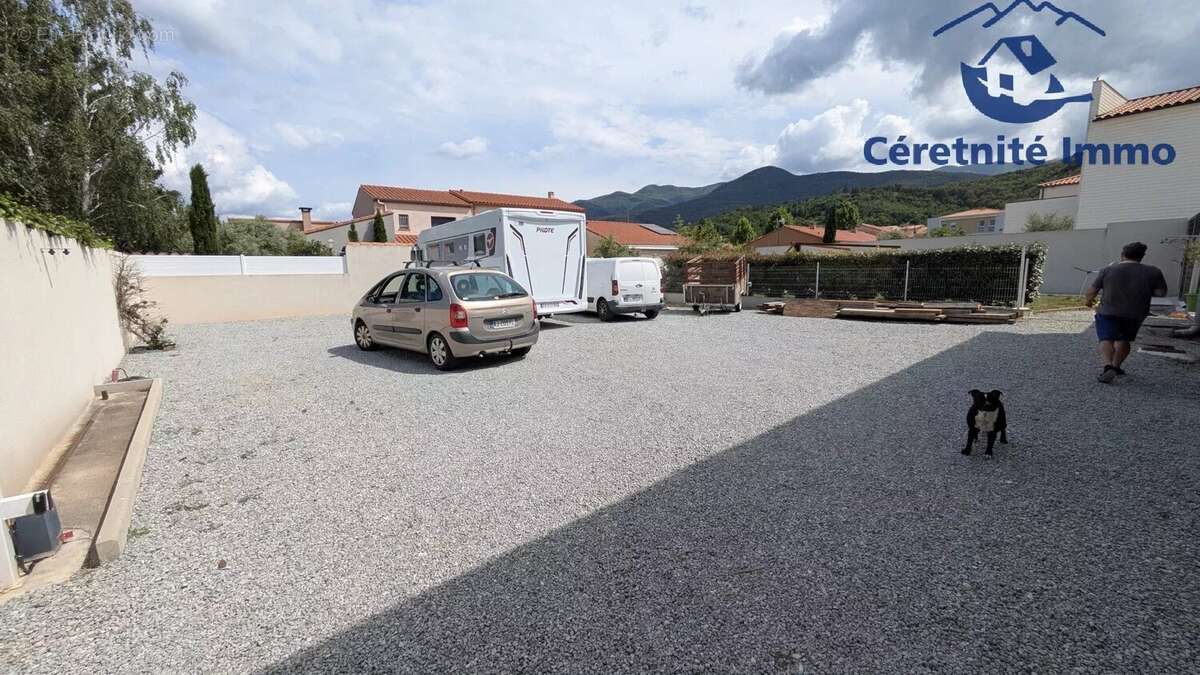 Terrain à CERET