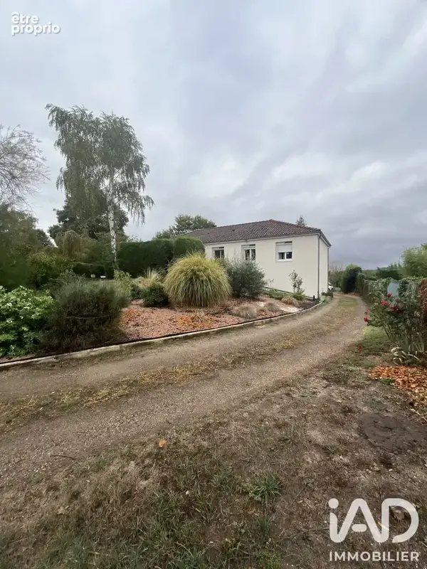 Photo 1 - Maison à LEZOUX