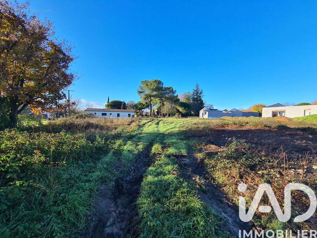 Photo 4 - Terrain à LES ESSARDS